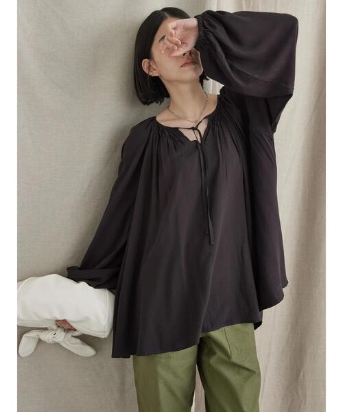 AMERICAN HOLIC（アメリカンホリック）の「レンチングＥＶラグランギャザーブラウス（シャツ/ブラウス・レディース・イエロー/ブルー/ブラック・L/M）」の7枚目の写真