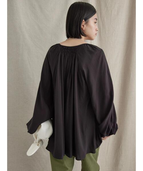 AMERICAN HOLIC（アメリカンホリック）の「レンチングＥＶラグランギャザーブラウス（シャツ/ブラウス・レディース・イエロー/ブルー/ブラック・L/M）」の8枚目の写真