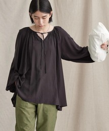 AMERICAN HOLIC | レンチングＥＶラグランギャザーブラウス(シャツ/ブラウス)