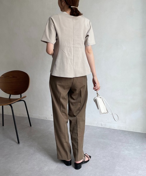 CAPRICIEUX LE'MAGE(カプリシューレマージュ)の「立体フレアTシャツ(Tシャツ/カットソー・レディース・ホワイト/ブラック/ベージュ・FREE)」の11枚目の写真