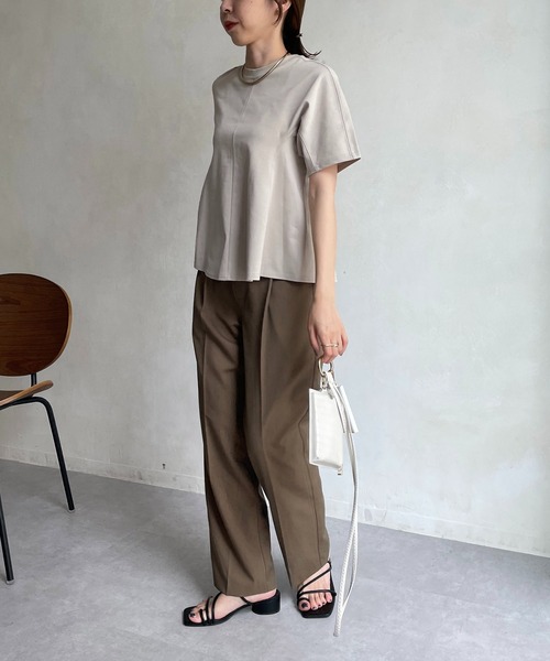 CAPRICIEUX LE'MAGE(カプリシューレマージュ)の「立体フレアTシャツ(Tシャツ/カットソー・レディース・ホワイト/ブラック/ベージュ・FREE)」の12枚目の写真