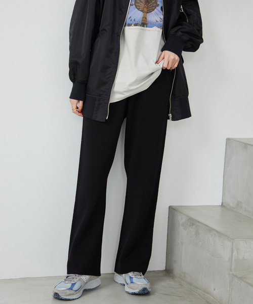 SLOBE IENA ウォッシャブルスムースニットパンツ ブラック SLOBE IENA（スローブイエナ）の「ウォッシャブルスムースニット