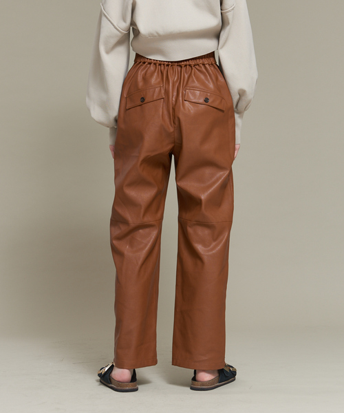 NOMINE（ノミネ）の「フェイクレザーベイカーパンツ（その他パンツ・レディース・ブラック/キャメル・S/M）」の7枚目の写真