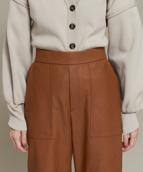 NOMINE（ノミネ）の「フェイクレザーベイカーパンツ（その他パンツ・レディース・ブラック/キャメル・S/M）」の9枚目の写真