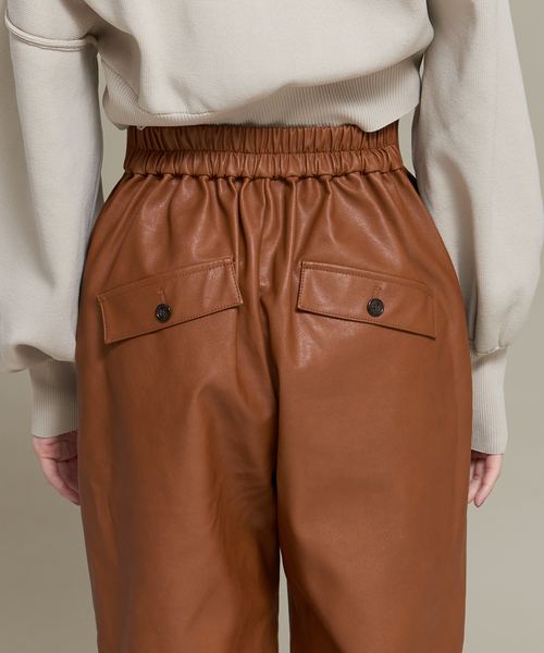 NOMINE（ノミネ）の「フェイクレザーベイカーパンツ（その他パンツ・レディース・ブラック/キャメル・S/M）」の11枚目の写真