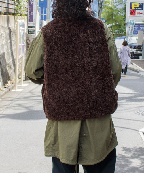 GLOSTER(グロスター)の「【GLOSTER/グロスター】ボアリバーシブルライナーベスト ボアベスト ライナー UNISEX(ベスト・メンズ・ブラウン/ブラック・L/S/M)」の5枚目の写真