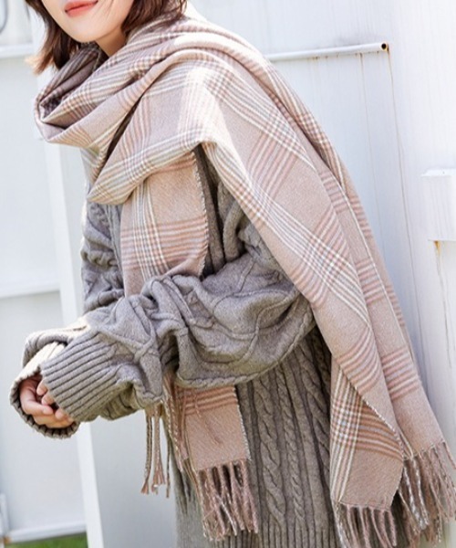 MAISON BREEZE（メゾンブリーズ）の「【MAISON BREEZE】程よい厚みでアレンジ自在♪グレンチェック柄大判ストール マフラー SCCH209（マフラー・レディース・その他5/その他4/その他6/その他1/その他2/その他3・FREE）」の3枚目の写真