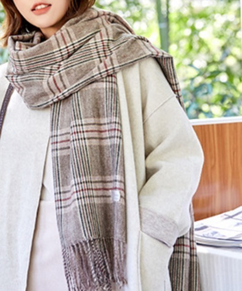 MAISON BREEZE（メゾンブリーズ）の「【MAISON BREEZE】程よい厚みでアレンジ自在♪グレンチェック柄大判ストール マフラー SCCH209（マフラー・レディース・その他5/その他4/その他6/その他1/その他2/その他3・FREE）」の5枚目の写真