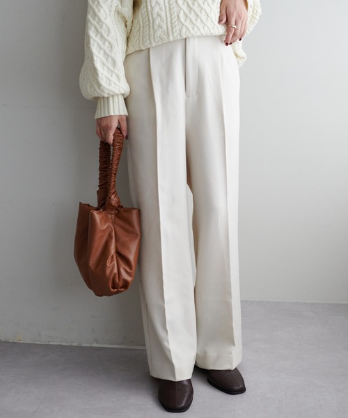 DISCOAT（ディスコート）の「テックウールストレッチワイドパンツ（その他パンツ・レディース・ブラック/ブラウン/グレー/アイボリー・SMALL/MEDIUM/LARGE）」の17枚目の写真