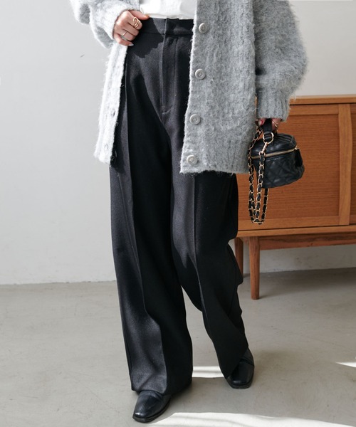 DISCOAT（ディスコート）の「テックウールストレッチワイドパンツ（その他パンツ・レディース・ブラック/ブラウン/グレー/アイボリー・SMALL/MEDIUM/LARGE）」の10枚目の写真