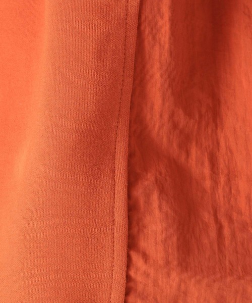 niko and...（ニコアンド）の「布帛切り替えダンボールプルオーバー（Tシャツ/カットソー・メンズ・カーキ/ベージュ/オレンジ/ブラック・MEDIUM/LARGE）」の18枚目の写真