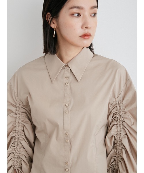 新品タグ付　タイダイ柄ボリュームシャツ　ベージュ　Lily Brown LILY BROWN（リリーブラウン）の「ボリュームスリーブブラウス（シャツ