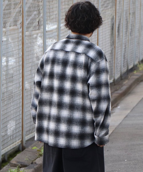 ILL'S（イルズ）の「ビッグシルエットオンブレチェックシャツジャケット【ILL’S】（その他アウター・メンズ・レッド/ブラック/グリーン/ブラウン・FREE）」の12枚目の写真