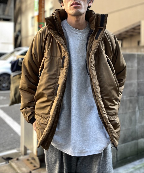 CPCM（シーピーシーエム）の「中綿ミリタリーブルゾン（ダウンジャケット/コート・メンズ・チャコールグレー/ブラック/ベージュ・MEDIUM/LARGE）」の13枚目の写真