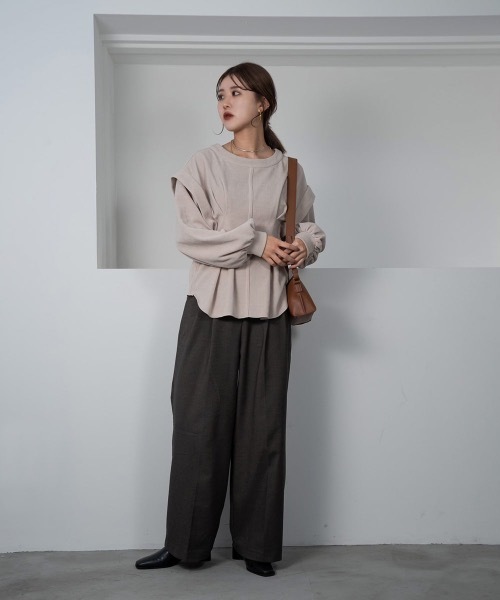 Amiur(エミレ)の「shoulder tuck knit sew(ニット/セーター・レディース・カーキ/ベージュ・FREE)」の17枚目の写真