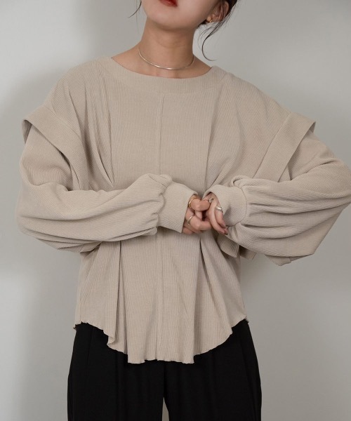 Amiur(エミレ)の「shoulder tuck knit sew(ニット/セーター・レディース・カーキ/ベージュ・FREE)」の14枚目の写真