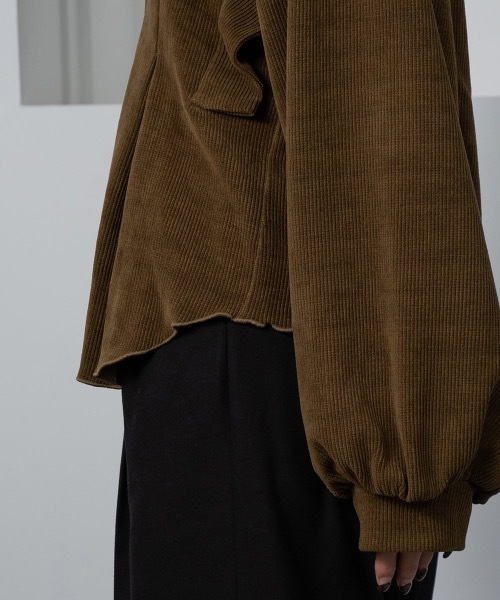 Amiur(エミレ)の「shoulder tuck knit sew(ニット/セーター・レディース・カーキ/ベージュ・FREE)」の16枚目の写真