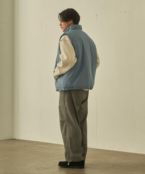 INTER FACTORY(インターファクトリー)の「YOEL - over padding vest / オーバーパデッドベスト(ベスト・メンズ・ブルー/カーキ/ベージュ・FREE)」の18枚目の写真