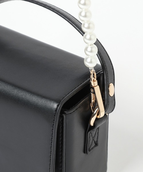 mysty woman(ミスティウーマン)の「パールチェーンミニBAG 182884(ショルダーバッグ・レディース・ブラック/アイボリー/パープル・FREE)」の11枚目の写真
