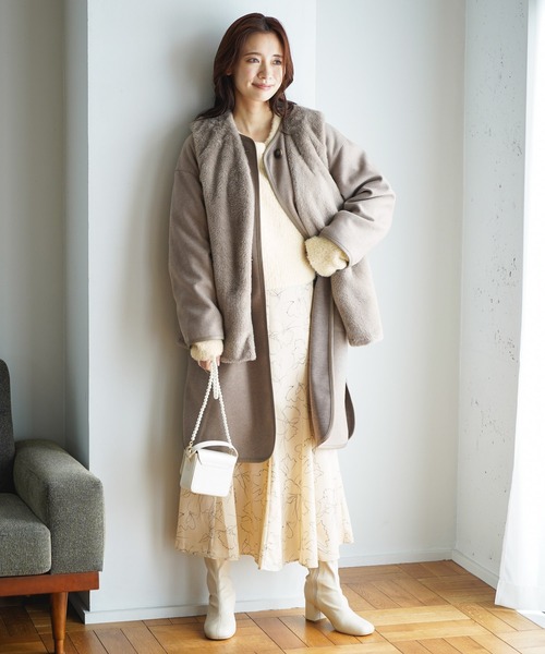 mysty woman(ミスティウーマン)の「パールチェーンミニBAG 182884(ショルダーバッグ・レディース・ブラック/アイボリー/パープル・FREE)」の5枚目の写真