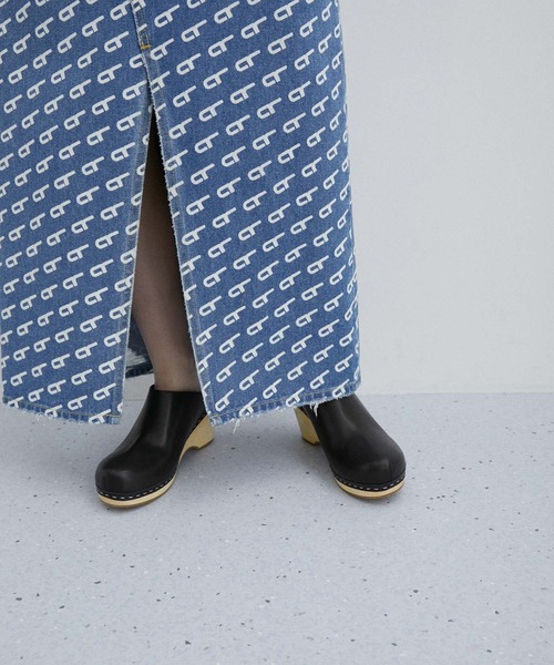 ADAM ET ROPE'(アダムエロペ)の「【サステナブル】コルセットディテールデニムスカート(デニムスカート・レディース・ターコイズブルー/サックスブルー・36/38)」の6枚目の写真