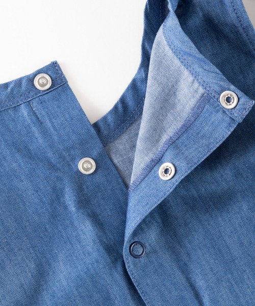 trois lapins kp（トロワラパンケーピー）の「肩開きデザイン デニムワンピース(110～130cm)（ワンピース・キッズ・ネイビー・110cm/120cm/130cm）」の10枚目の写真