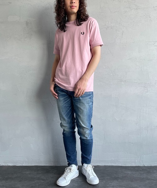 完売　フレッドペリー クロップドTシャツ ダークグリーン　ミニ丈 Zip Neck Collar Sweatshirt(M 395：DARK CARBON): | FRED PERRY