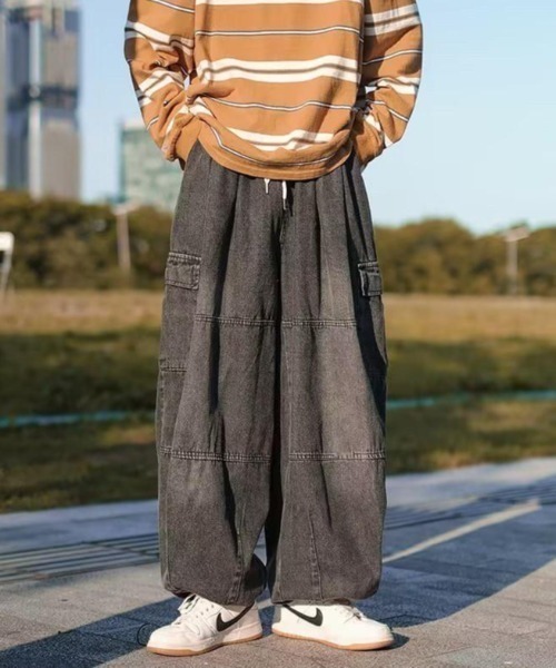 VIBGYOR(ヴィブジョー)の「【バーレスク】ワイドデニムカーゴパンツ(BQ)(カーゴパンツ・メンズ・ブルー/ブラック・LARGE/MEDIUM/X-LARGE)」の10枚目の写真