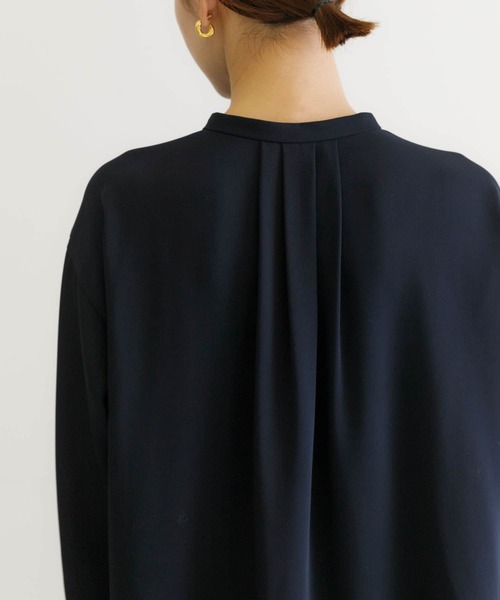 URBAN RESEARCH（アーバンリサーチ）の「2WAYボウタイブラウス（シャツ/ブラウス・レディース・ネイビー/オフホワイト・FREE）」の6枚目の写真
