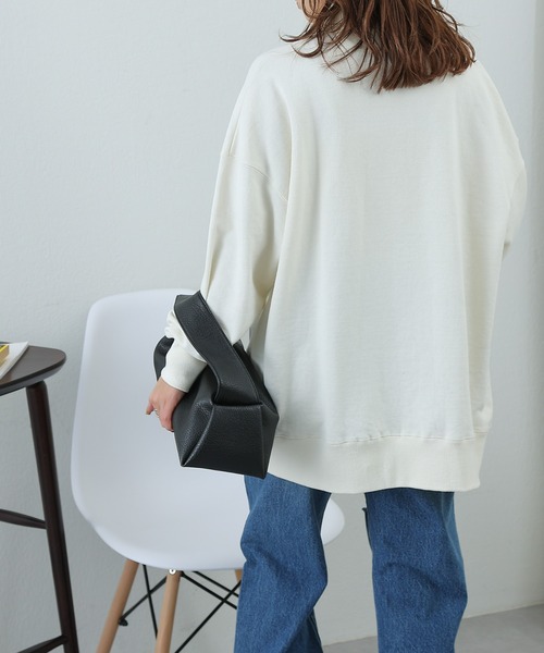 COLONY 2139（コロニートゥーワンスリーナイン）の「裏毛ハイネックプルオーバー（スウェット・レディース・ライトグレー/ブラック/オフホワイト/ブルー・FREE）」の6枚目の写真