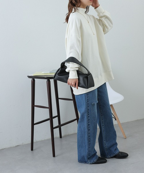 COLONY 2139（コロニートゥーワンスリーナイン）の「裏毛ハイネックプルオーバー（スウェット・レディース・ライトグレー/ブラック/オフホワイト/ブルー・FREE）」の10枚目の写真