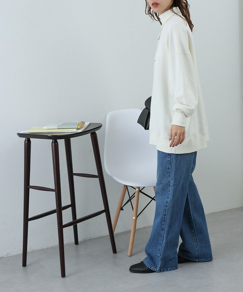 COLONY 2139（コロニートゥーワンスリーナイン）の「裏毛ハイネックプルオーバー（スウェット・レディース・ライトグレー/ブラック/オフホワイト/ブルー・FREE）」の11枚目の写真