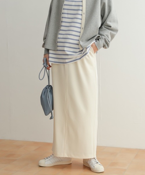 URBAN RESEARCH DOORS（アーバンリサーチドアーズ）の「カラーストレッチタイトスカート（スカート・レディース・グリーン/アイボリー・SMALL/MEDIUM）」の7枚目の写真