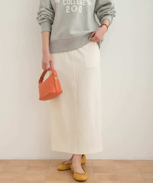 URBAN RESEARCH DOORS（アーバンリサーチドアーズ）の「カラーストレッチタイトスカート（スカート・レディース・グリーン/アイボリー・SMALL/MEDIUM）」の11枚目の写真