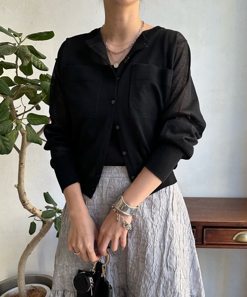 DouDou（ドゥドゥ）の「シアーコンパクトポケットカーディガン（カーディガン/ボレロ・レディース・ブラック/オフホワイト/ピンク/ブルー・FREE）」の3枚目の写真