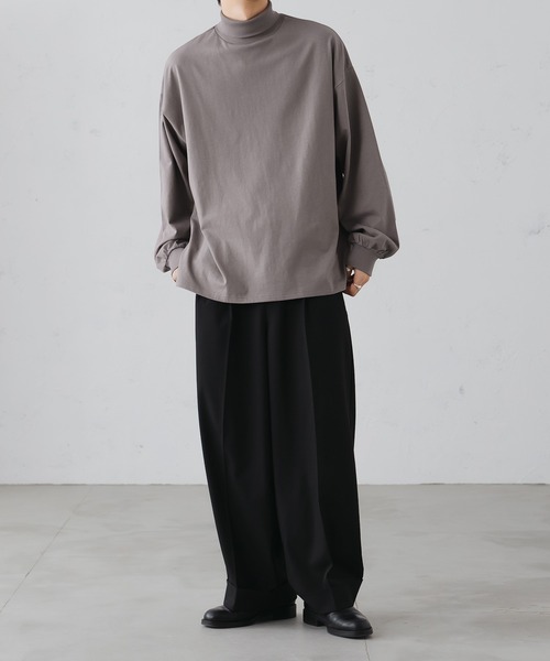 epnok(エプノック)の「タートルネックルーズロンT(Tシャツ/カットソー・メンズ・グレイッシュベージュ/オレンジ/オフホワイト/ブラック・SMALL/MEDIUM/LARGE)」の10枚目の写真