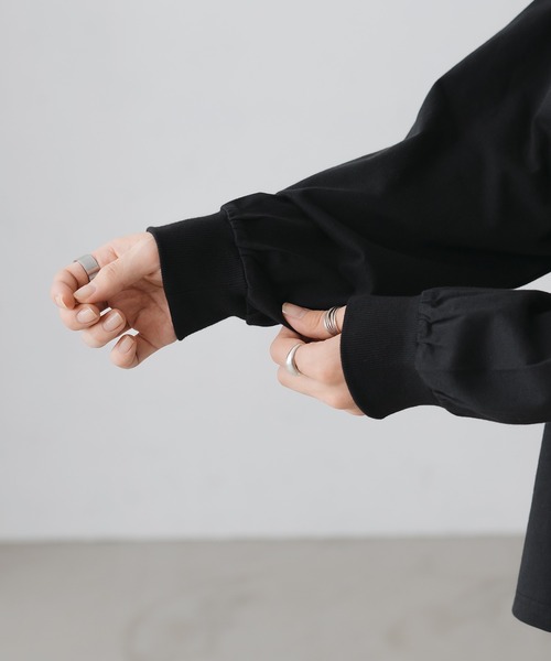 epnok(エプノック)の「タートルネックルーズロンT(Tシャツ/カットソー・メンズ・グレイッシュベージュ/オレンジ/オフホワイト/ブラック・SMALL/MEDIUM/LARGE)」の9枚目の写真