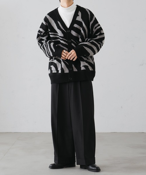 epnok(エプノック)の「タートルネックルーズロンT(Tシャツ/カットソー・メンズ・グレイッシュベージュ/オレンジ/オフホワイト/ブラック・SMALL/MEDIUM/LARGE)」の12枚目の写真