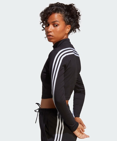 ちゅっぱちゃっぷすadidas⭐️アディダス　アイコンスーツ　希少モデル adidas（アディダス）の「フューチャー アイコン スリーストライプス