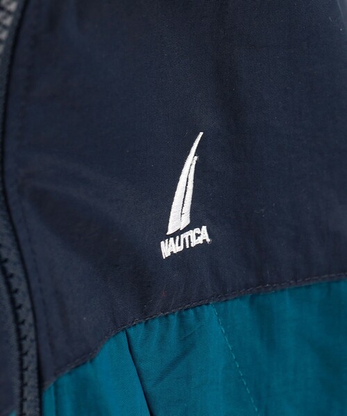 NAUTICA(ノーティカ)の「【NAUTICA/ノーティカ】【撥水加工】ワンポイント刺繍入りウィンドブレーカー(ナイロンジャケット・キッズ・ブラック/ベージュ/グリーン・XS/L/XL/M/S)」の9枚目の写真