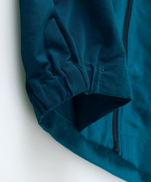 NAUTICA(ノーティカ)の「【NAUTICA/ノーティカ】【撥水加工】ワンポイント刺繍入りウィンドブレーカー(ナイロンジャケット・キッズ・ブラック/ベージュ/グリーン・XS/L/XL/M/S)」の14枚目の写真
