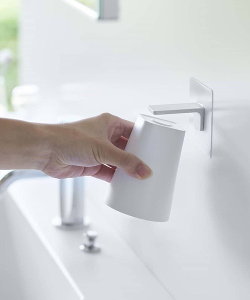 tower（タワー）の「tower フィルムフックマグネットタンブラー（オーラルケア/歯磨きグッズ・レディース・ホワイト/ブラック・フリー）」の6枚目の写真