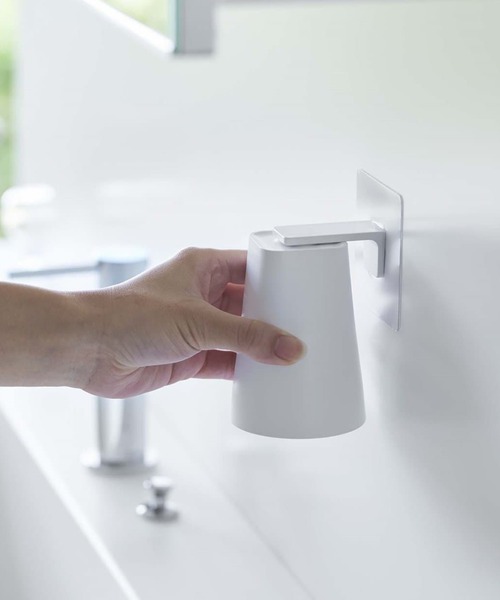 tower（タワー）の「tower フィルムフックマグネットタンブラー（オーラルケア/歯磨きグッズ・レディース・ホワイト/ブラック・フリー）」の11枚目の写真