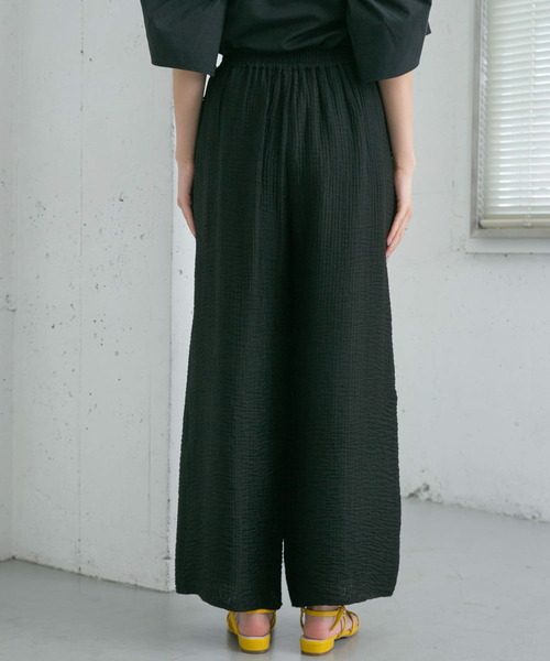 KBF（ケイビーエフ）の「ワッシャーWIDEイージーパンツ（その他パンツ・レディース・ブラック/オフホワイト・ONE）」の18枚目の写真