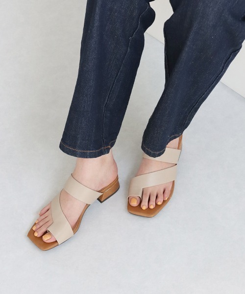 アシンメトリーカットトングサンダル(217-10280)JELLYBEANS(ジェリービーンズ)