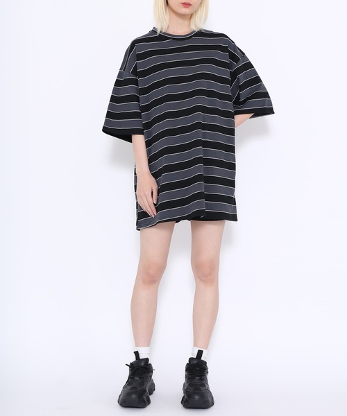 WOND(ウォンド)の「カラーボーダーTシャツ(Tシャツ/カットソー・レディース・ブルー/ブラック/グリーン・FREE)」の15枚目の写真