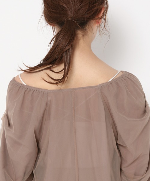 mysty woman（ミスティウーマン）の「レイヤーチュールタックスリーブブラウス 964472（シャツ/ブラウス・レディース・ホワイト系その他/モカ/ブラック・FREE）」の7枚目の写真