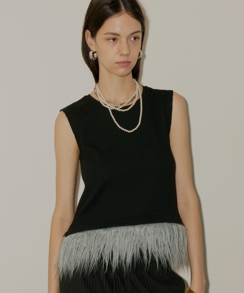 yae(ヤエ)の「【Revival】2way fur hem tanktop/2wayファーヘムタンクトップ(タンクトップ・レディース・ライトブルー/ブラック/グレー/ライトグリーン・FREE)」の4枚目の写真