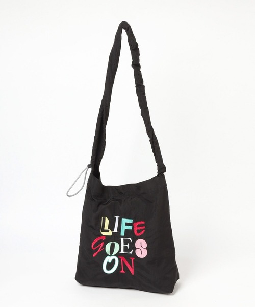 BAYFLOW(ベイフロー)の「グラフィック刺繍トート(トートバッグ・レディース・ブラック/アイボリー・FREE)」の9枚目の写真