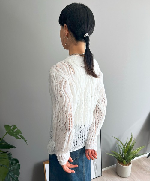Jewelobe(ジュエローブ)の「透かし柄編みモヘアライクニットプルオーバー(ニット/セーター・レディース・ホワイト/ピンク/ブラック・FREE)」の6枚目の写真